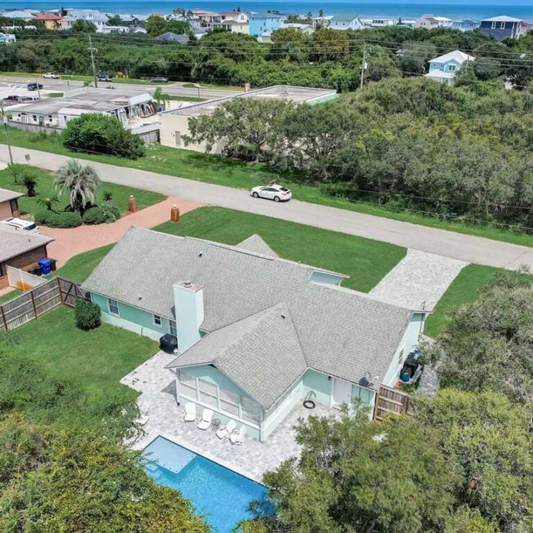 Salty Shores short walk to the beach